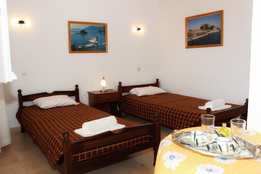 Aparthotel Sotiria Paramonas (Corfu)